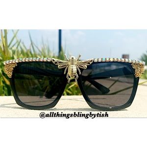 Bling “Bee Swag” Sunglasses